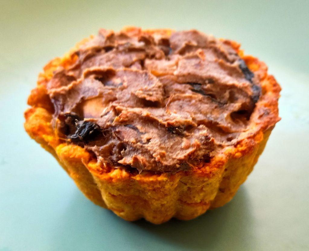 קיש בטטה שיבולת שקדים במילוי בצל